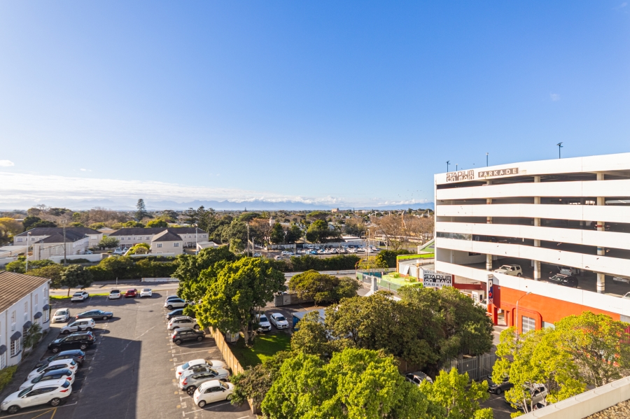 2 Bedroom Property for Sale in Claremont Upper Western Cape